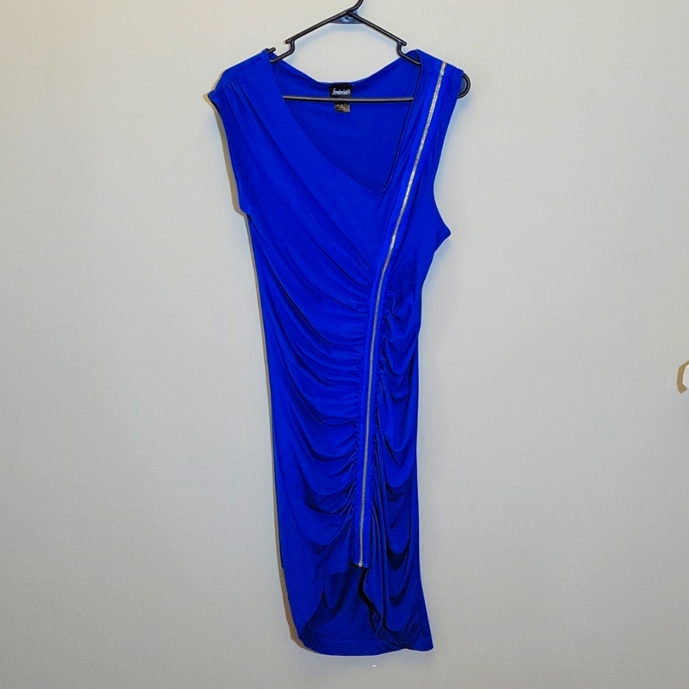 Sleeveless Fitted Blue Dress